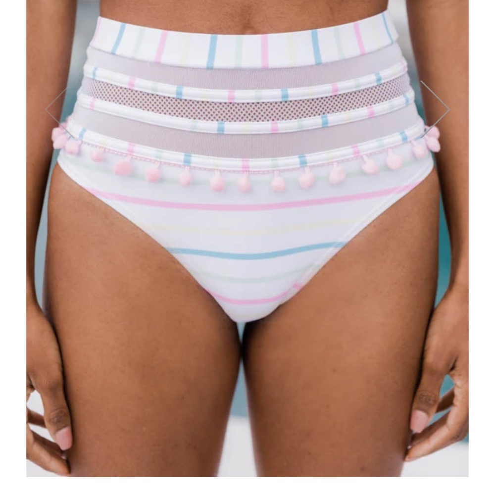 Pink lily sailing through paradise bikini bottoms